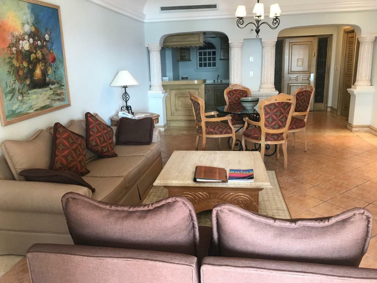 Grand Isla Navidad Hotel